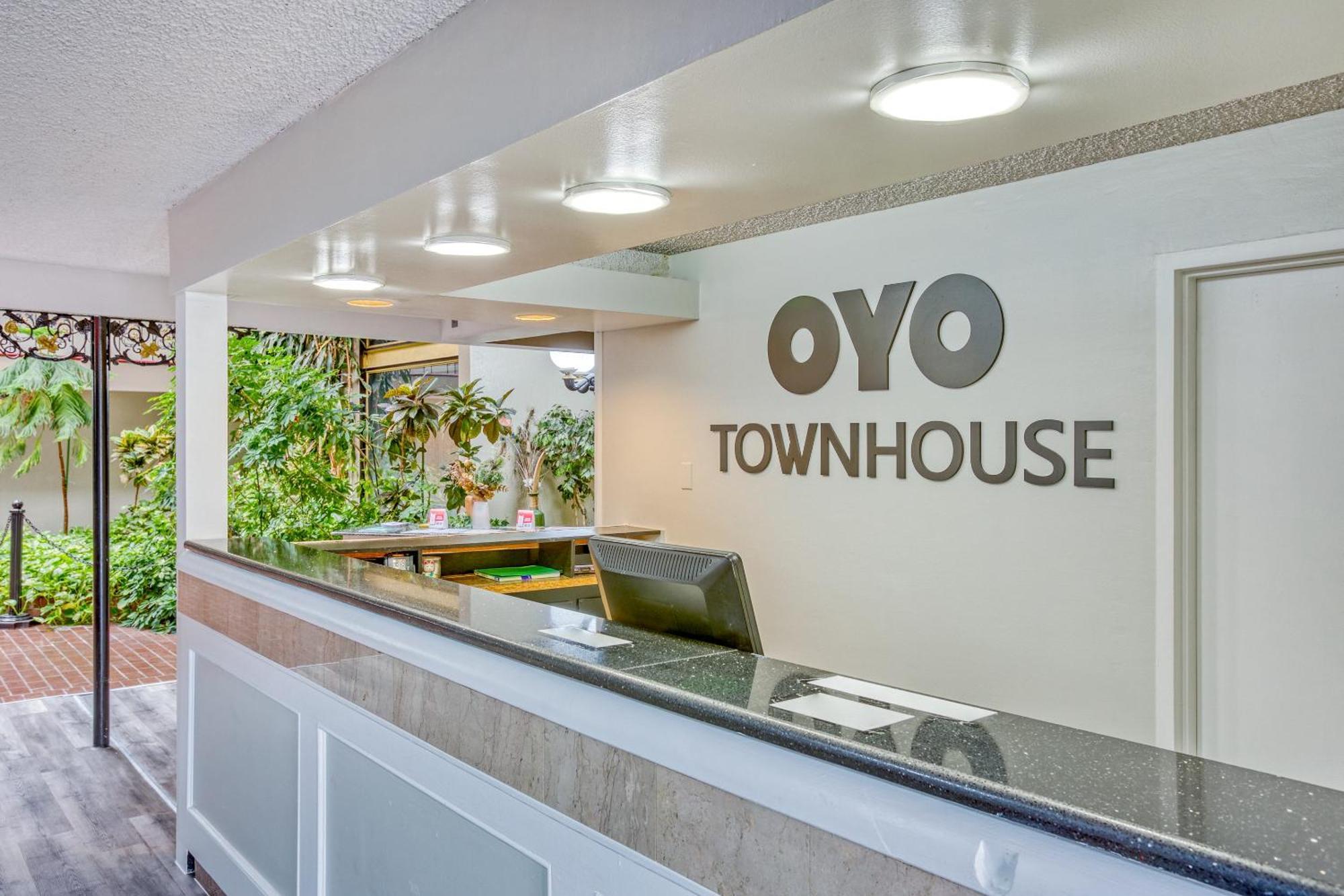 Oyo塔尔萨伍德兰希尔斯联排别墅 圖爾薩 外观 照片