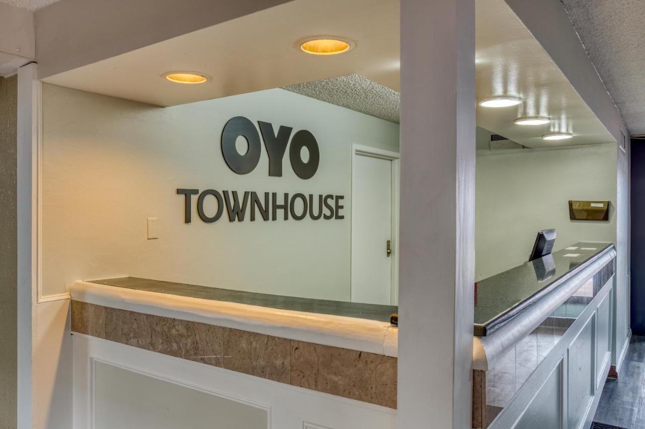 Oyo Townhouse Tulsa Woodland Hills酒店 外观 照片